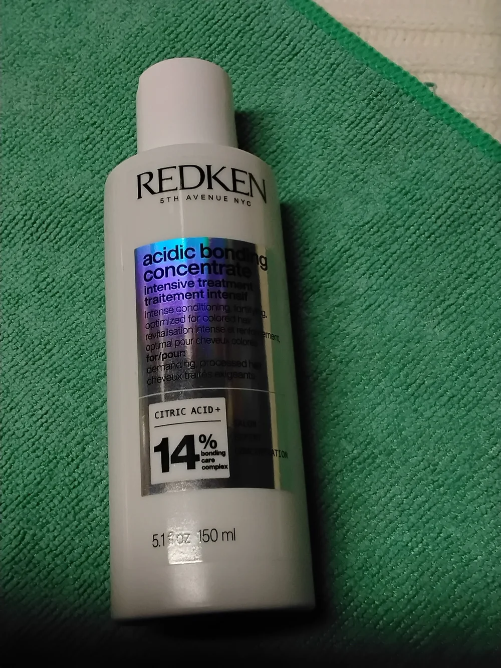 Redken Acidic Bonding Concentrate Intensive Treatment - White
